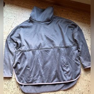 The North Face Pull Over Sweatshirt